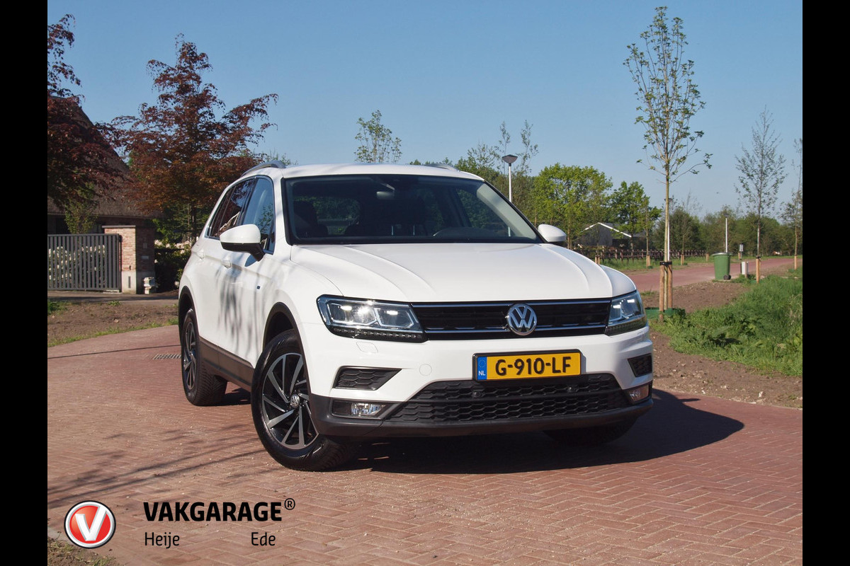 Volkswagen Tiguan 1.5 TSI ACT Highline | Apple Carplay | Led koplampen | Automaat | Trekhaak | Parkeersensoren | Volkswagen Tiguan 1.5 TSI ACT Highline | Apple Carplay | Led koplampen | Automaat | Trekhaak | Parkeersensoren |