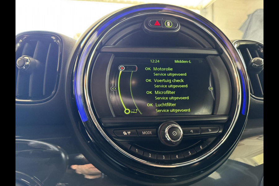 MINI Countryman 1.5 Countryman One Salt Cruise control Climate control Navigatie Bleutooth
