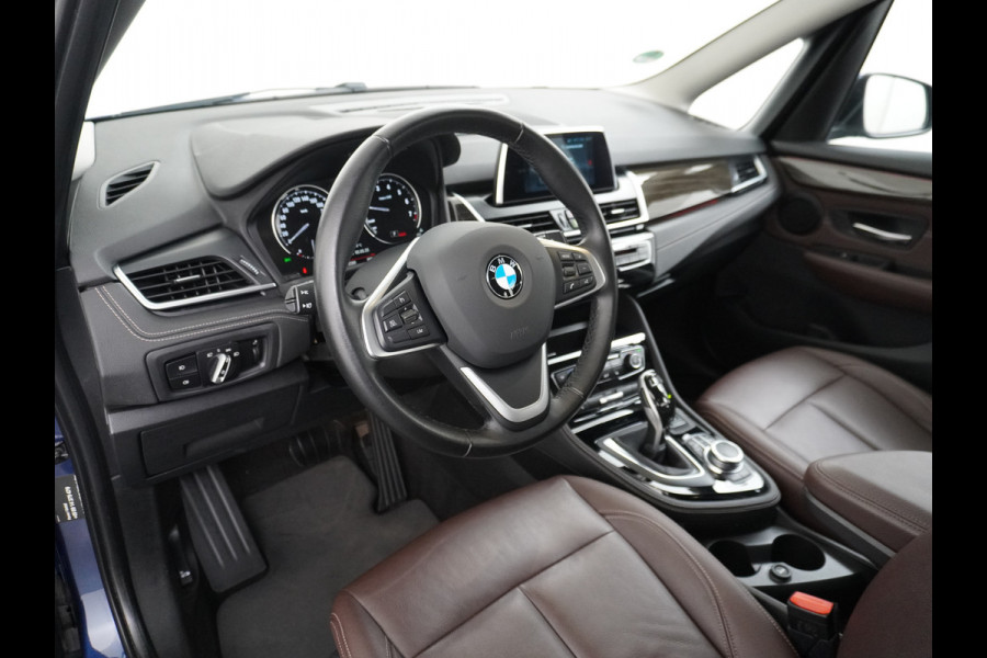 BMW 2 Serie Gran Tourer 218i AUT. High Executive Apple Carplay Leder Camera Stoelverwarming Adap.Led Navi Ecc Cruise Control DAB Pdc v+a Ele Keyless open/start Lmv 17" Active Guard Plus Led Luxury line