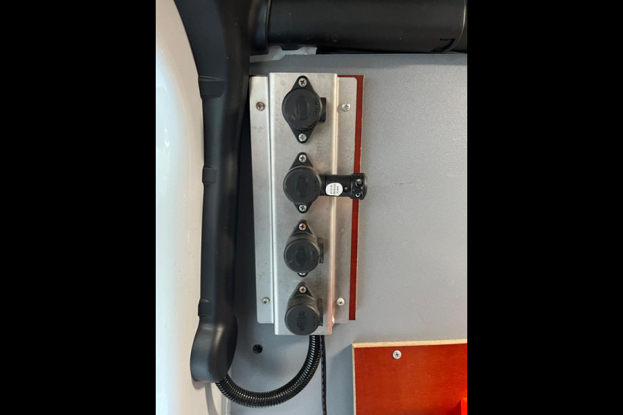 Mercedes-Benz Sprinter Automaat Servicewagen 314 2.2 CDI 140PK L2H2 euro6 BOTT Inrichting Victron V230 Standkachel Trekhaak 2800KG