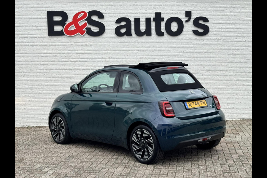 Fiat 500E CABRIO 42 kWh Ocean Green metallic Cruise control Climate control Apple / Android DAB Radio Navigatie
