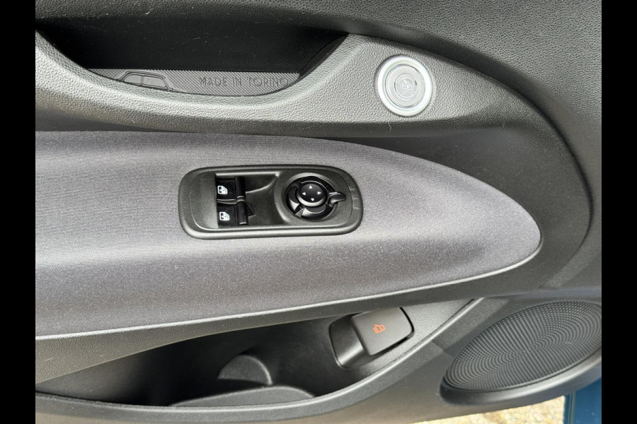 Fiat 500E CABRIO 42 kWh Ocean Green metallic Cruise control Climate control Apple / Android DAB Radio Navigatie