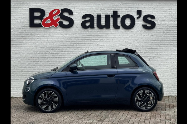 Fiat 500E CABRIO 42 kWh Ocean Green metallic Cruise control Climate control Apple / Android DAB Radio Navigatie