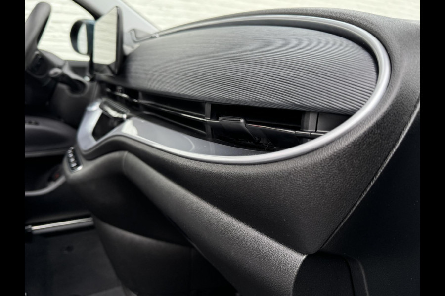 Fiat 500E CABRIO 42 kWh Ocean Green metallic Cruise control Climate control Apple / Android DAB Radio Navigatie