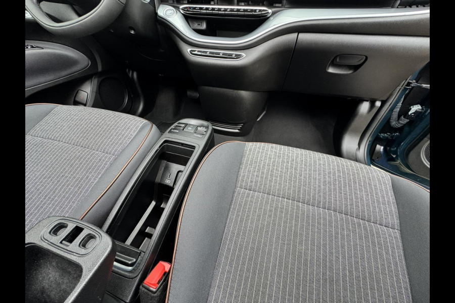 Fiat 500E CABRIO 42 kWh Ocean Green metallic Cruise control Climate control Apple / Android DAB Radio Navigatie