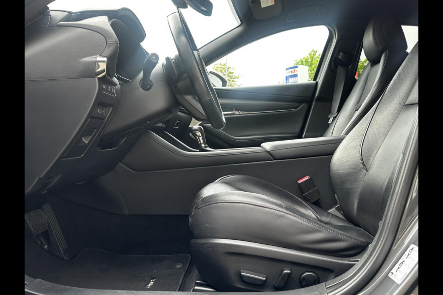 Mazda 3 2.0 e-SkyActiv-X M Hybrid 180 Luxury AUTOMAAT | DEALERONDERHOUDEN | AFNEEMBARE TREKHAAK | NL AUTO | LEER |