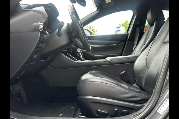 Mazda 3 2.0 e-SkyActiv-X M Hybrid 180 Luxury AUTOMAAT | DEALERONDERHOUDEN | AFNEEMBARE TREKHAAK | NL AUTO | LEER |