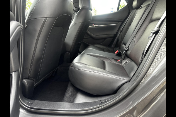 Mazda 3 2.0 e-SkyActiv-X M Hybrid 180 Luxury AUTOMAAT | DEALERONDERHOUDEN | AFNEEMBARE TREKHAAK | NL AUTO | LEER |