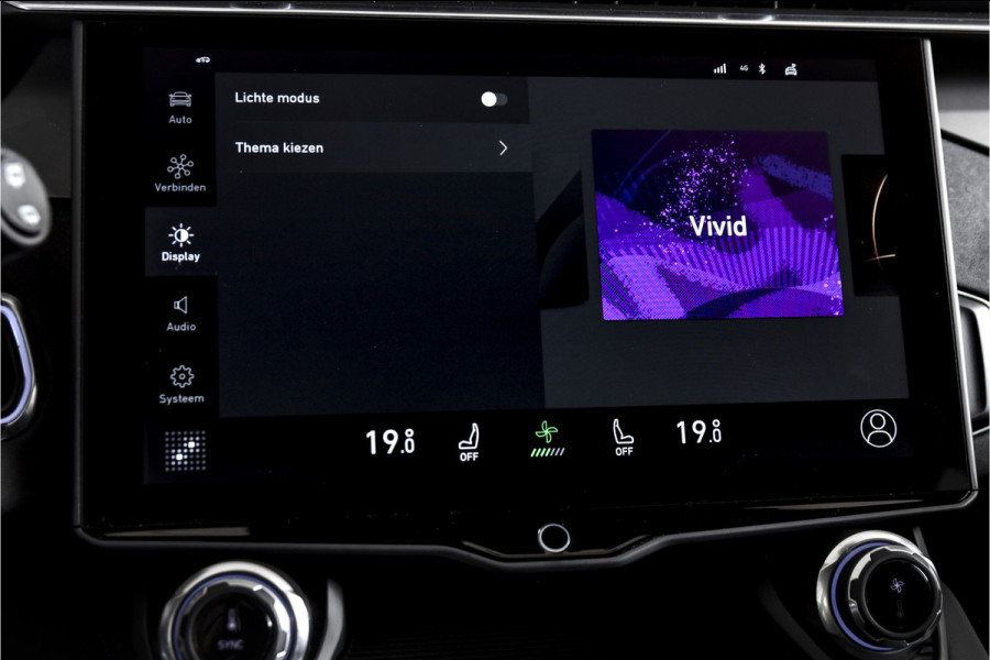 Lynk & Co 01 1.5 PHEV 261 PK MY22 | 360 Camera | 7.4 kWh Boordlader | S/K-panodak | Adapt. Cruise | Memory | Elek. klep | LM 20" | 7729