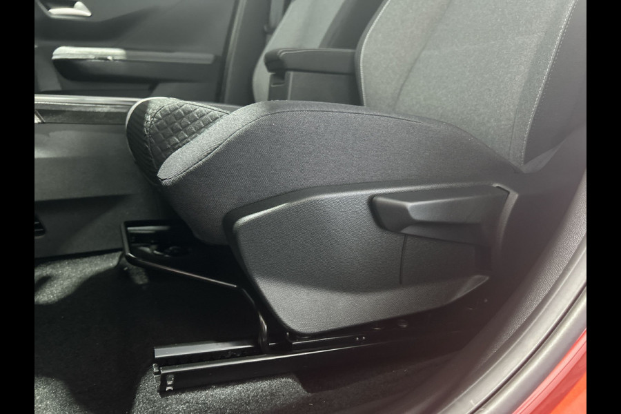 Opel Frontera Electric GS 44 kWh | 11 kW lader | Comfort pakket | Verwarmde stoelen & voorruit | Verwarmd stuurwiel