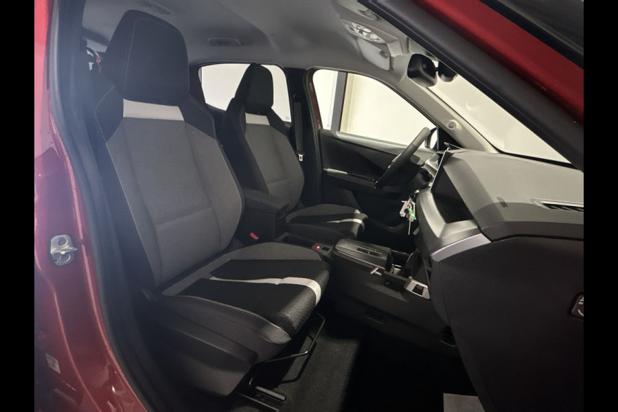 Opel Frontera Electric GS 44 kWh | 11 kW lader | Comfort pakket | Verwarmde stoelen & voorruit | Verwarmd stuurwiel