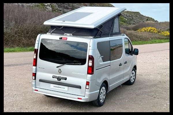 Renault Trafic 2.0 dCi 120 T27 L1H1 Big Work Edition (ex.BTW) 3-persoons | Trekhaak | Navigatie | Airco |