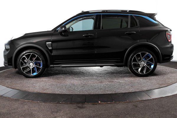 Lynk & Co 01 1.5 PHEV 261 PK MY22 | 360 Camera | 7.4 kWh Boordlader | S/K-panodak | Adapt. Cruise | Memory | Elek. klep | LM 20" | 7729