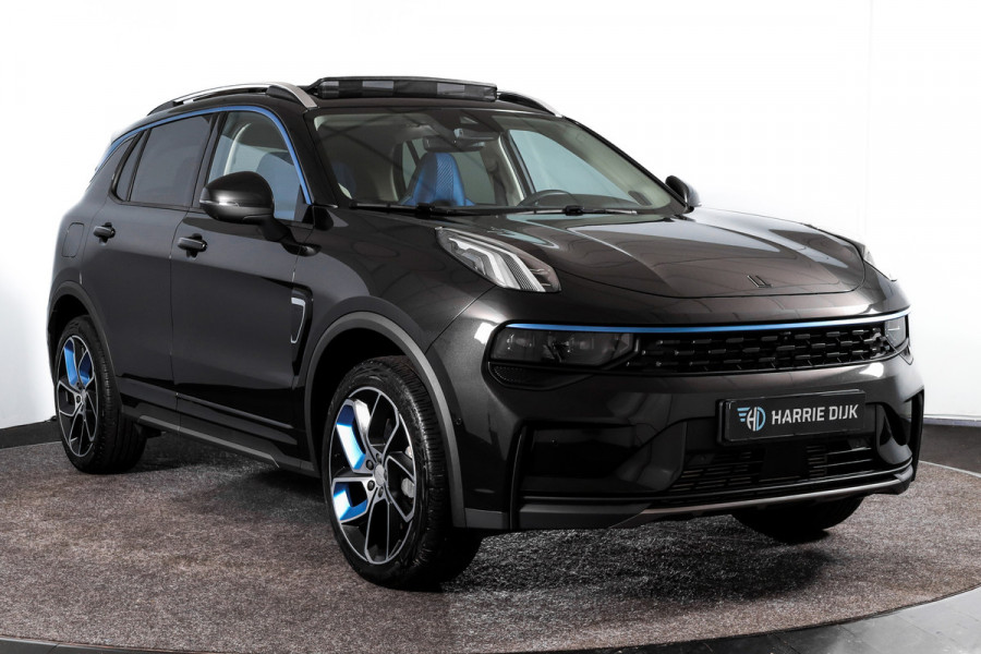 Lynk & Co 01 1.5 PHEV 261 PK MY22 | 360 Camera | 7.4 kWh Boordlader | S/K-panodak | Adapt. Cruise | Memory | Elek. klep | LM 20" | 7729
