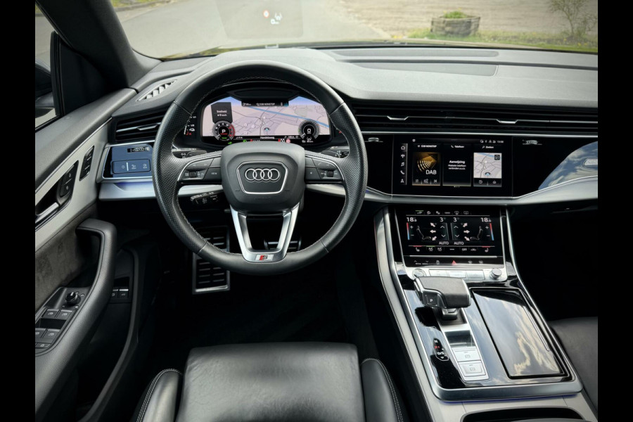 Audi Q8 55 TFSI e quattro S-Line Panoramadak|B&O|Keyless|Head-Up|Camera 360°|Matrix