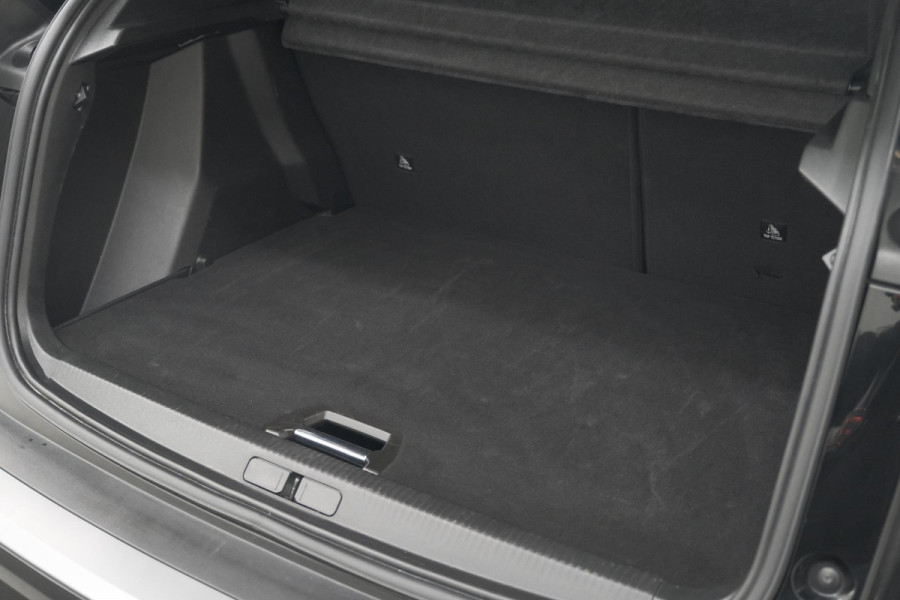 Peugeot 2008 PureTech 130 EAT8 GT | Camera | Apple Carplay | Parkeersensoren