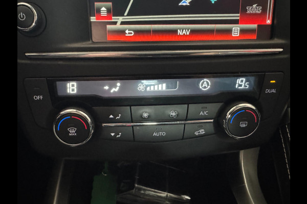 Renault Kadjar 1.2 TCe Bose HALF LEDER TREKHAAK
