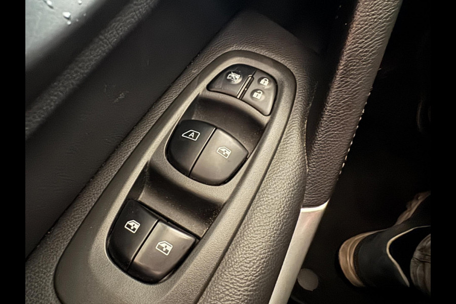 Renault Kadjar 1.2 TCe Bose HALF LEDER TREKHAAK