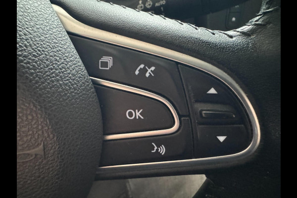 Renault Kadjar 1.2 TCe Bose HALF LEDER TREKHAAK