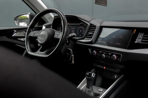 Audi A1 Sportback 25 TFSI S edition | S-LINE | LED KOPLAMPEN | STOELVERWARMING | LED ACHTERLICHTEN | AFGEVLAKT STUUR