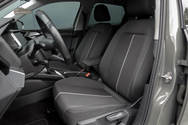 Audi A1 Sportback 25 TFSI S edition | S-LINE | LED KOPLAMPEN | STOELVERWARMING | LED ACHTERLICHTEN | AFGEVLAKT STUUR