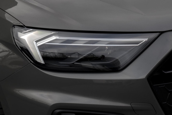 Audi A1 Sportback 25 TFSI S edition | S-LINE | LED KOPLAMPEN | STOELVERWARMING | LED ACHTERLICHTEN | AFGEVLAKT STUUR