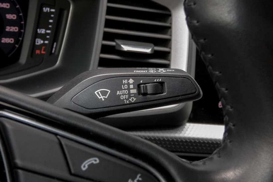 Audi A1 Sportback 25 TFSI S edition | S-LINE | LED KOPLAMPEN | STOELVERWARMING | LED ACHTERLICHTEN | AFGEVLAKT STUUR