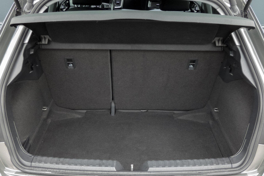 Audi A1 Sportback 25 TFSI S edition | S-LINE | LED KOPLAMPEN | STOELVERWARMING | LED ACHTERLICHTEN | AFGEVLAKT STUUR