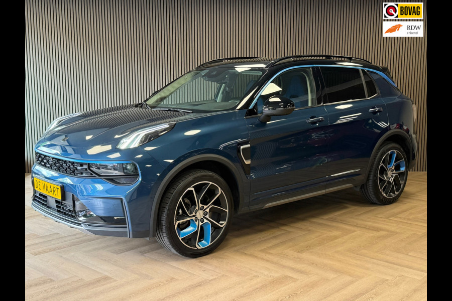Lynk & Co 01 1.5 AUT. PLUG-IN HYBRIDE PANORAMADAK AIRCO CAMERA CRUISE PDC STOELVERWARMING APPLE CARPLAY