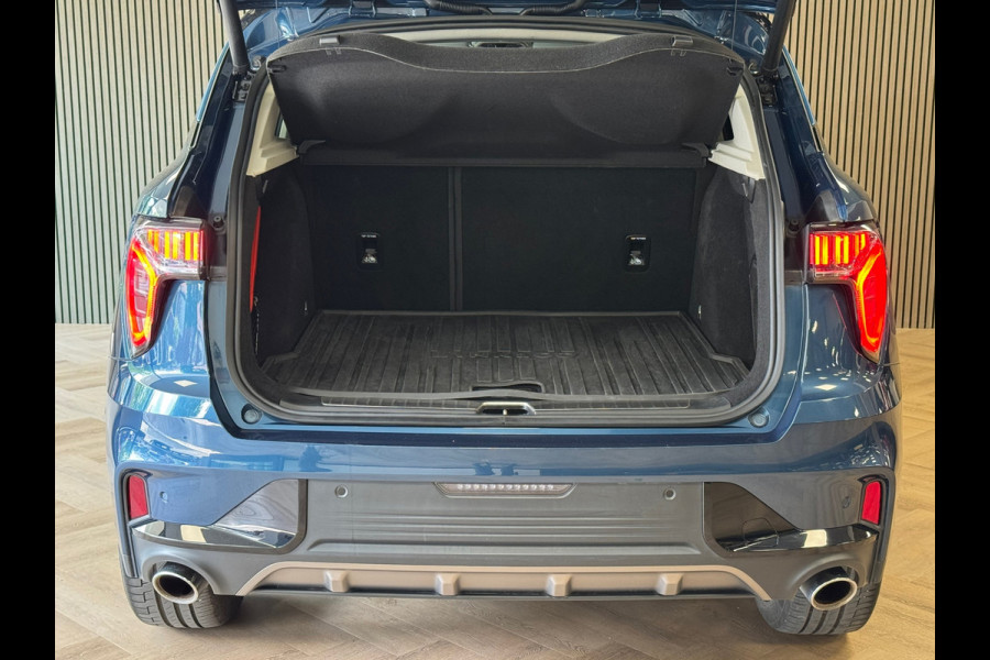 Lynk & Co 01 1.5 AUT. PLUG-IN HYBRIDE PANORAMADAK AIRCO CAMERA CRUISE PDC STOELVERWARMING APPLE CARPLAY