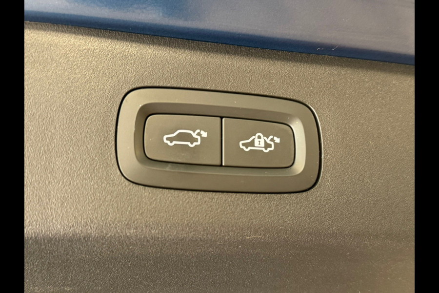 Lynk & Co 01 1.5 AUT. PLUG-IN HYBRIDE PANORAMADAK AIRCO CAMERA CRUISE PDC STOELVERWARMING APPLE CARPLAY