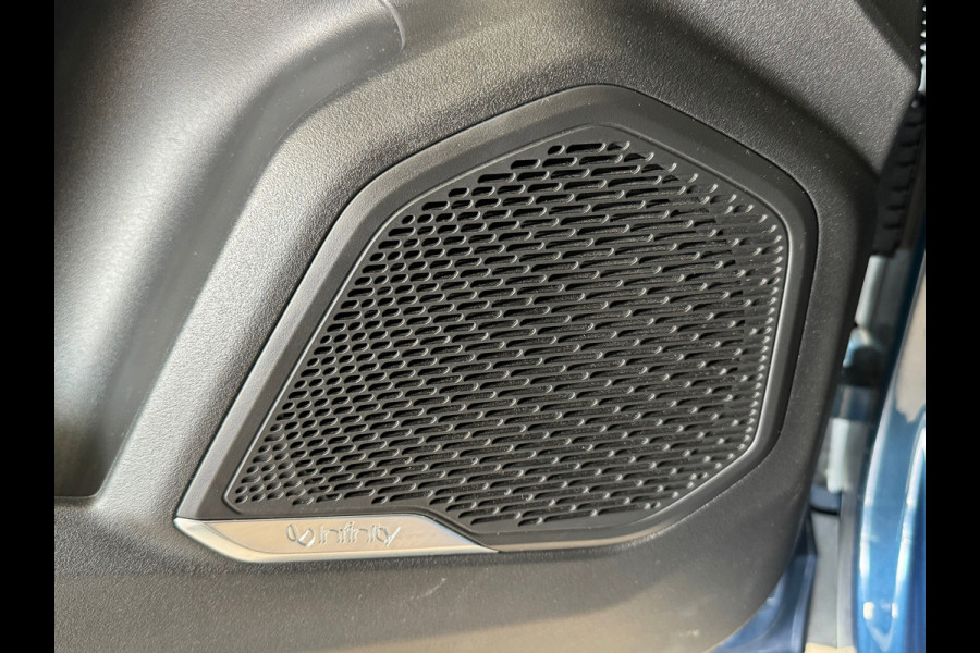 Lynk & Co 01 1.5 AUT. PLUG-IN HYBRIDE PANORAMADAK AIRCO CAMERA CRUISE PDC STOELVERWARMING APPLE CARPLAY