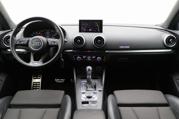 Audi A3 Limousine 35 TFSI CoD Sport S Line Edition Automaat LED, Navigatie, Climate, Cruise, PDC, 18"