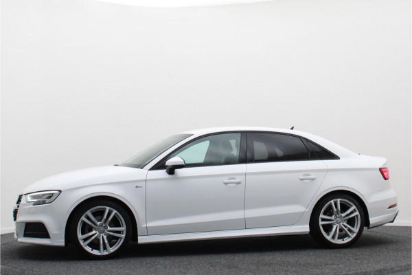 Audi A3 Limousine 35 TFSI CoD Sport S Line Edition Automaat LED, Navigatie, Climate, Cruise, PDC, 18"