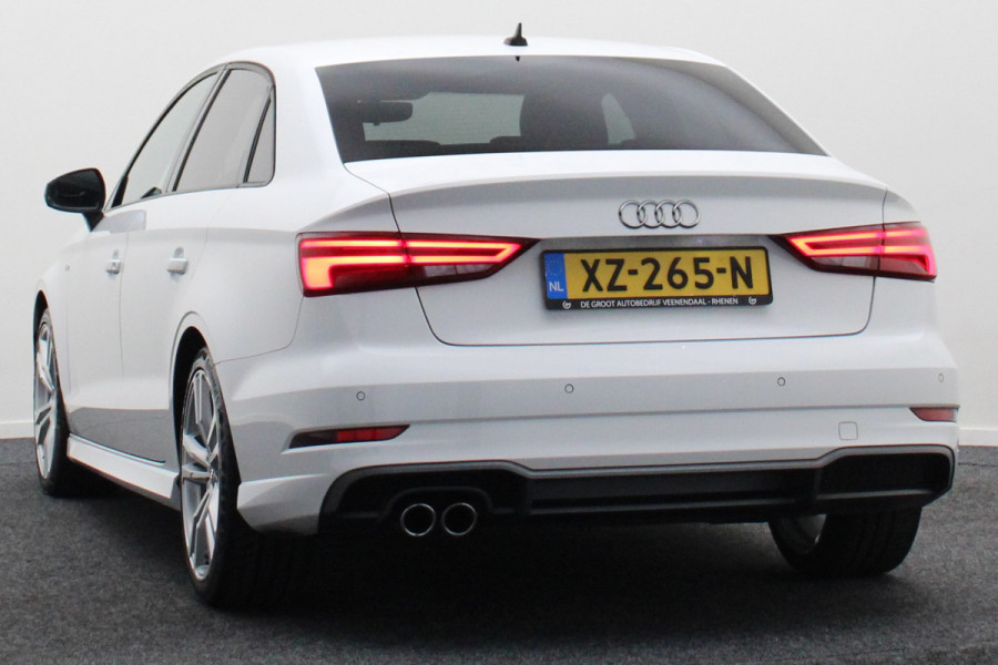 Audi A3 Limousine 35 TFSI CoD Sport S Line Edition Automaat LED, Navigatie, Climate, Cruise, PDC, 18"