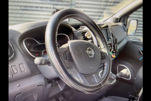 Opel Vivaro Combi 1.6 CDTI L1H1 Innovation / 8 persoons / vaste prijs rijklaar € 21.950 marge / vrij van btw / euro 6 diesel / airco / cruise / camera / trekhaak / metallic lak / lichtmetalen velgen