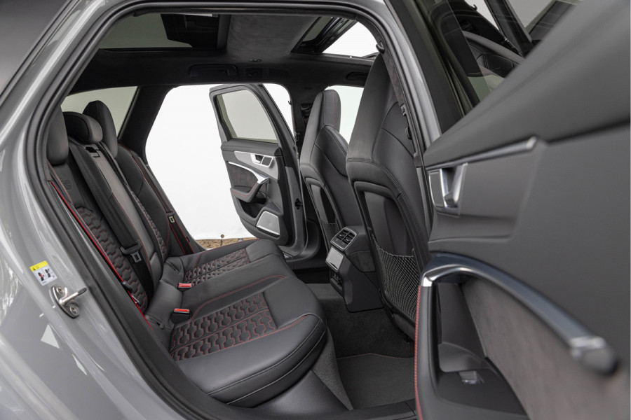 Audi RS6 Avant 4.0 TFSI 600pk Quattro Pano Keramisch B&O advanced Carbon HuD