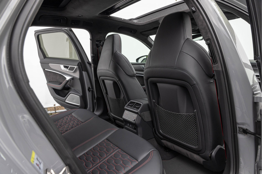 Audi RS6 Avant 4.0 TFSI 600pk Quattro Pano Keramisch B&O advanced Carbon HuD