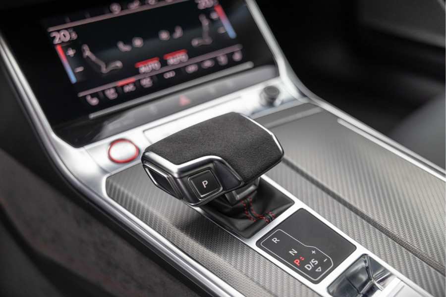 Audi RS6 Avant 4.0 TFSI 600pk Quattro Pano Keramisch B&O advanced Carbon HuD