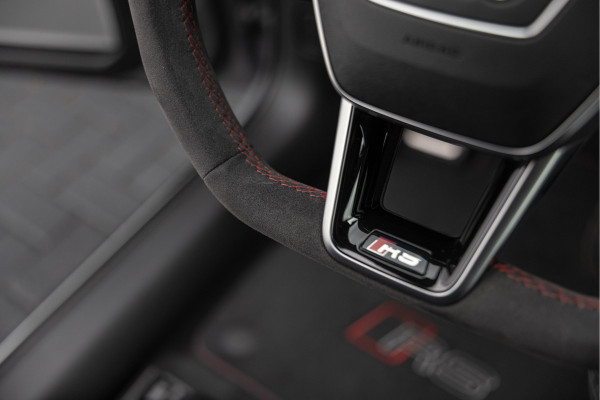 Audi RS6 Avant 4.0 TFSI 600pk Quattro Pano Keramisch B&O advanced Carbon HuD