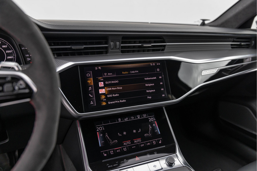 Audi RS6 Avant 4.0 TFSI 600pk Quattro Pano Keramisch B&O advanced Carbon HuD