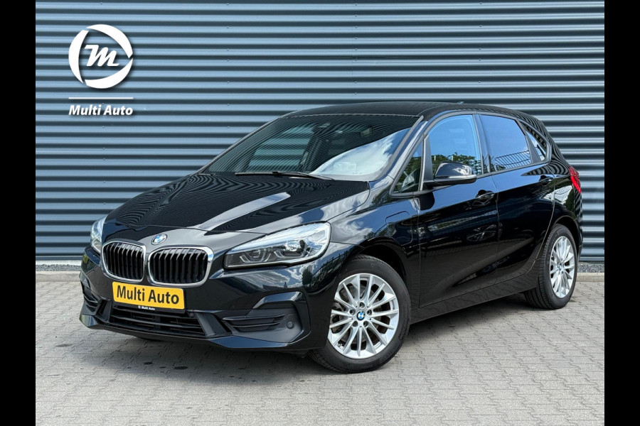 BMW 2 Serie Active Tourer 225xe iPerformance Sport Sport Plug in Hybrid | PHEV | Adaptive Cruise | Head-up Display | Carplay | LED | Stoelverwarming | Camera |