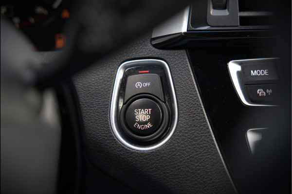BMW 1-serie 118i High Executive M Sport | Stoelverwarming | Navigatie | Cruise Control | Keyless | LCI2 | Parkeersensoren | DAB | Shadow Line | M Sport Remmen | HIFI | LED