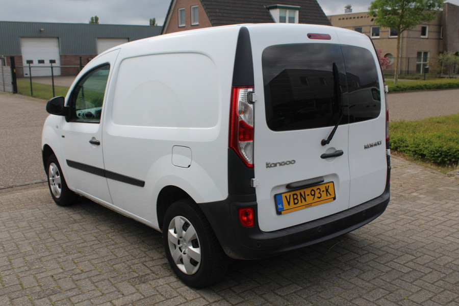 Renault Kangoo Z.E. 33 (incl. accu) ✓ koopaccu ✓ airco ✓ schuifdeur ✓navigatie