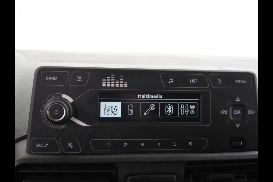 Opel Combo 1.5D 102PK L1H1 Trekhaak Airco Multimedia Cruise Control Pdc Bluetooth Lat om Lat Betimmering Betonplex vloer Schuifdeur 1e Eigenaar Euro 6