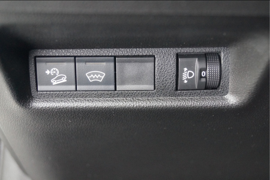 Jeep Avenger Longitude 54 kWh Navigatie | Stoelverwarming | Apple/ Android Carplay