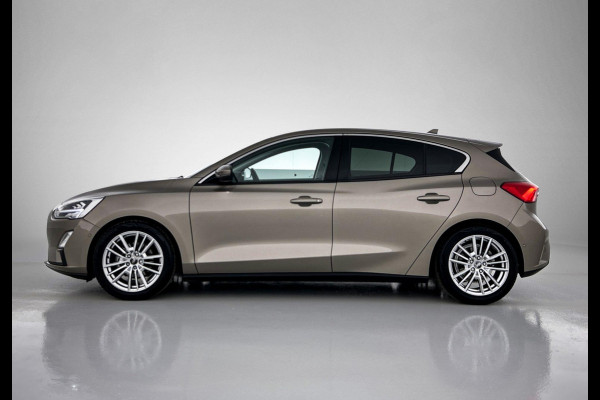 Ford Focus 1.0 EcoBoost Titanium Business (TREKHAAK AFNEEMBAAR, CARPLAY, STUUR/-STOELVERWARMING, CAMERA, B&O, ADAPTIVE CRUISE)