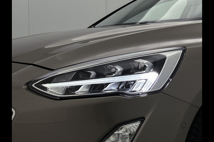 Ford Focus 1.0 EcoBoost Titanium Business (TREKHAAK AFNEEMBAAR, CARPLAY, STUUR/-STOELVERWARMING, CAMERA, B&O, ADAPTIVE CRUISE)