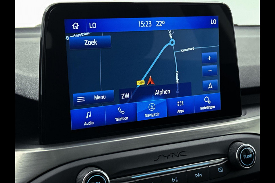 Ford Focus 1.0 EcoBoost Titanium Business (TREKHAAK AFNEEMBAAR, CARPLAY, STUUR/-STOELVERWARMING, CAMERA, B&O, ADAPTIVE CRUISE)