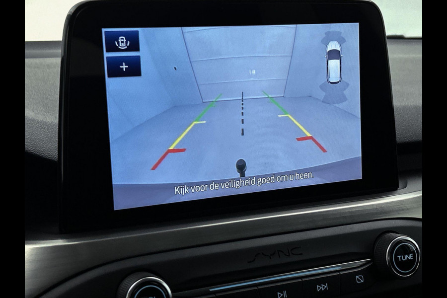 Ford Focus 1.0 EcoBoost Titanium Business (TREKHAAK AFNEEMBAAR, CARPLAY, STUUR/-STOELVERWARMING, CAMERA, B&O, ADAPTIVE CRUISE)
